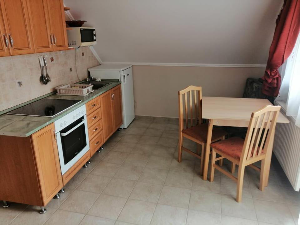 Harsfa 1. Apartment Залакарос Екстериор снимка